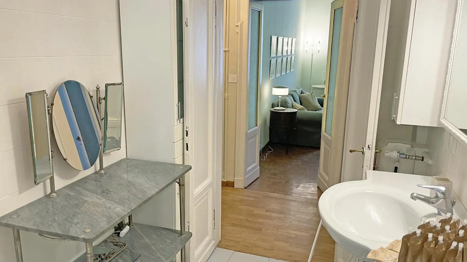 Splendido Quadrilocale Liberty in Porta Venezia Apartment Milan