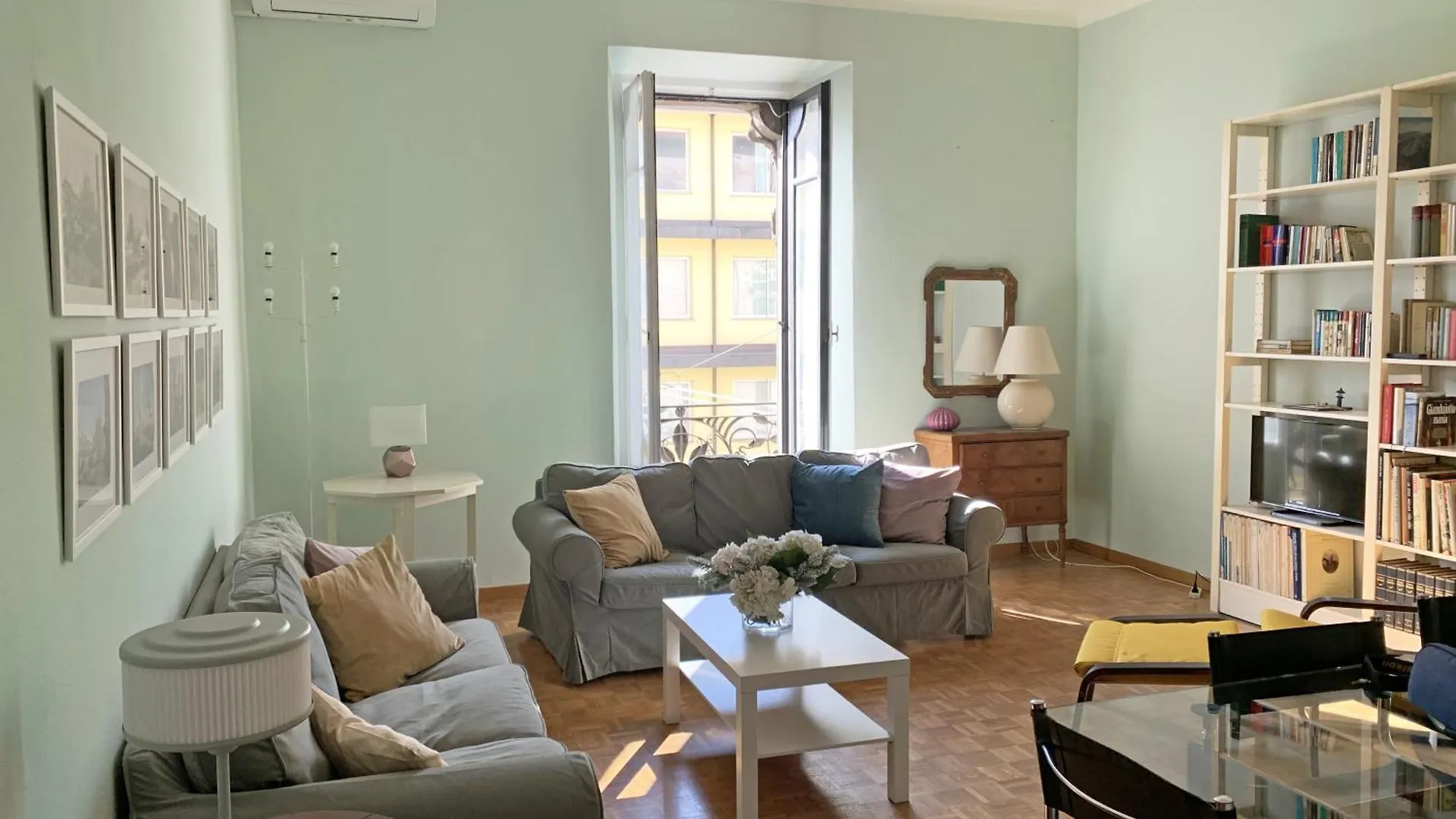 Splendido Quadrilocale Liberty in Porta Venezia Apartment Milan