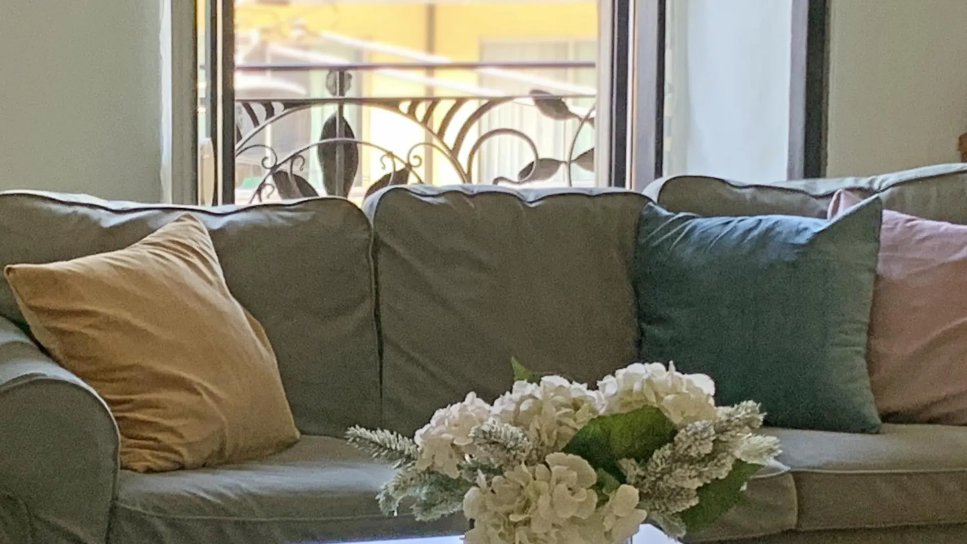 Splendido Quadrilocale Liberty in Porta Venezia Apartment Milan